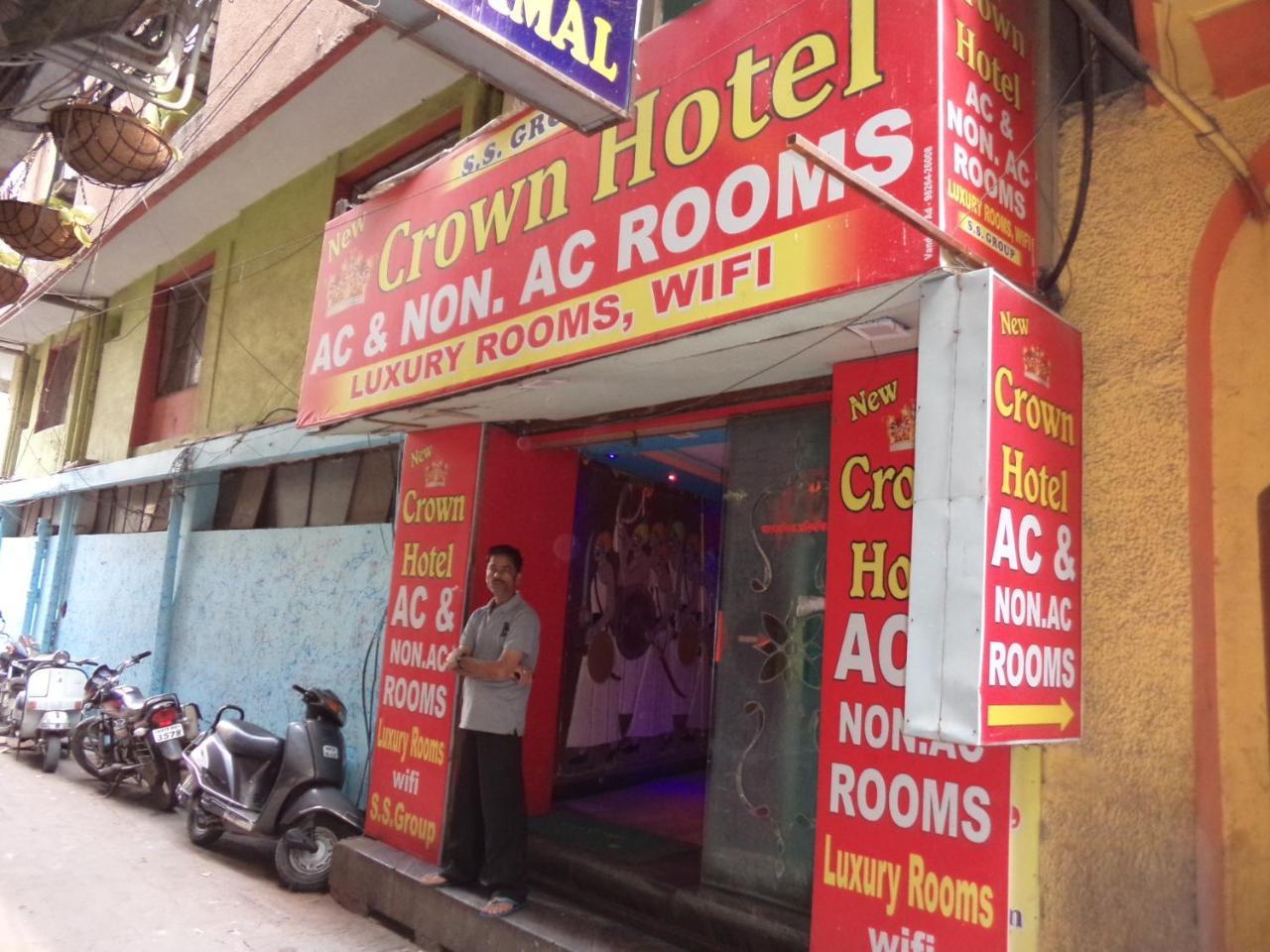 New Crown Hotel Indore Eksteriør billede